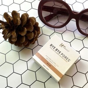 it cosmetics Makeup - It Cosmetics BYE BYE PORES Powder-Medium it cosmetics Makeup - It Cosmetics BYE BYE PORES Powder-Medium